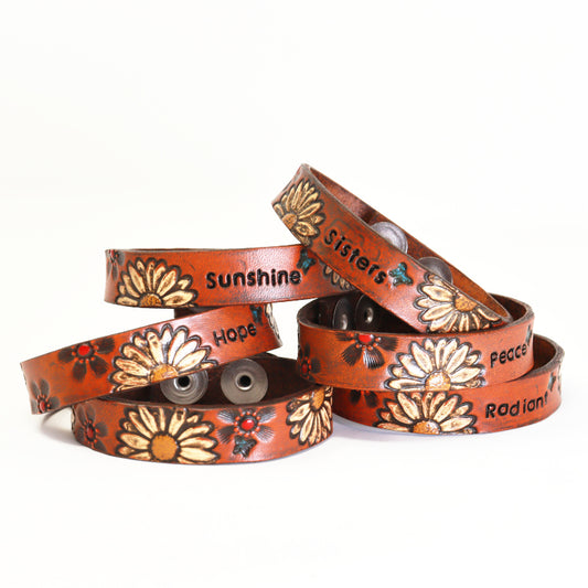 Floral - Daisy with Word Bracelet
