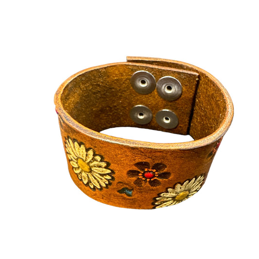 Floral - Daisy Wide Cuff